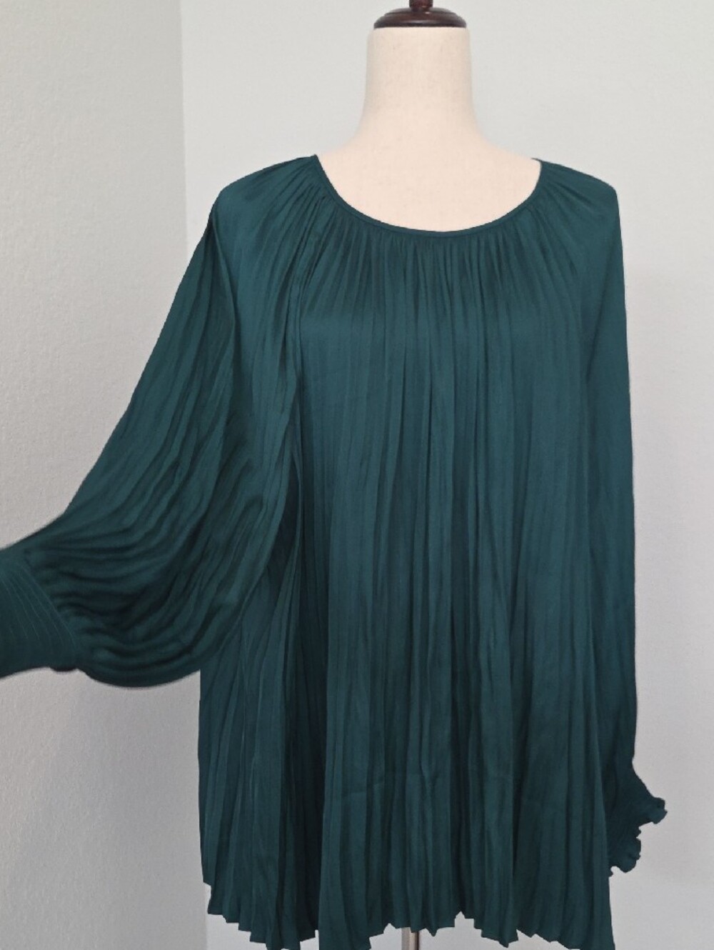 New Lane Bryant Teal Pleated Emerald Green Blouse Top 22/24 *belt Not Included - Picture 8 of 10
